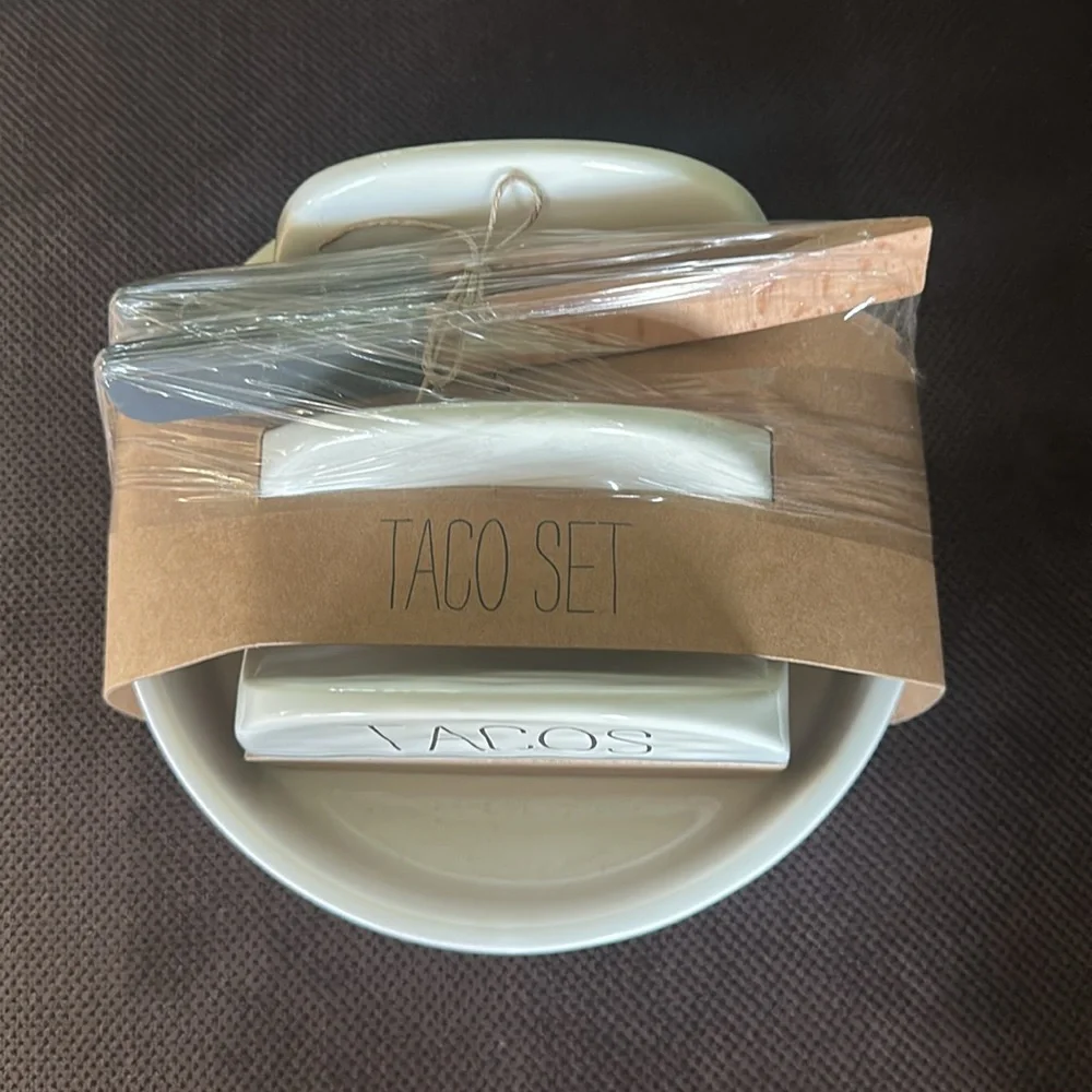 Rae Dunn White Tortilla Warmer/2 Taco Holders - Picture 2 of 3